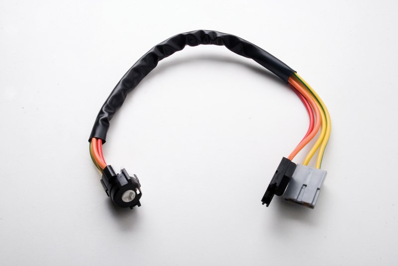  RNLT R11 STARTER CABLE, EXPRESS, TRAFFIC, R9