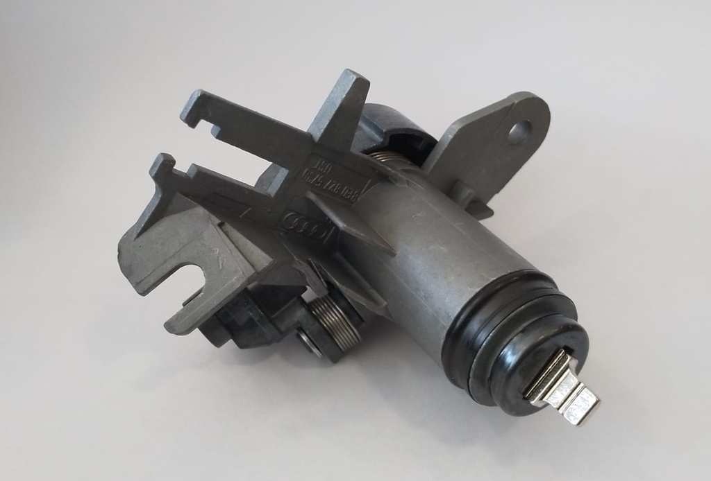 CERRADURA DE MALETERO AUDI A3, S3, RS3  HU66- ORIGINAL