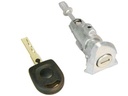 CERRADURA DE PUERTA VW PASSAT Y AMAROCK DESMONTADA (107837167MG) HU66