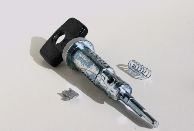 DÉMARREUR OPEL ASTRA PROFIL D YM28 SANS CARCASSE EXTÉRIEURE