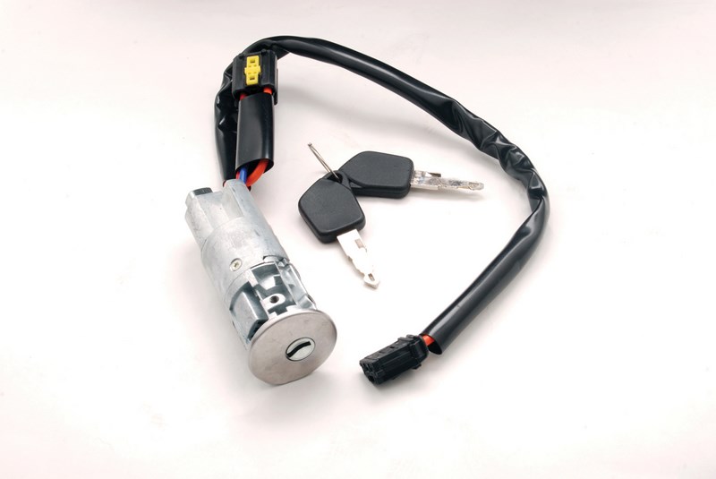 SERRURE DE DEMARREUR AVEC CABLES  206 (+2002) NE72
