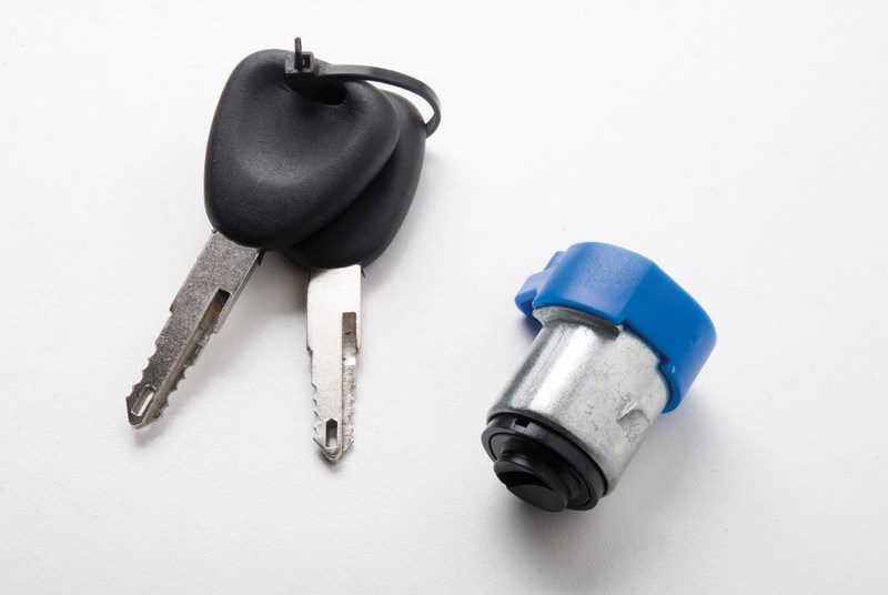 KANGOO BACK DOOR CYLINDER