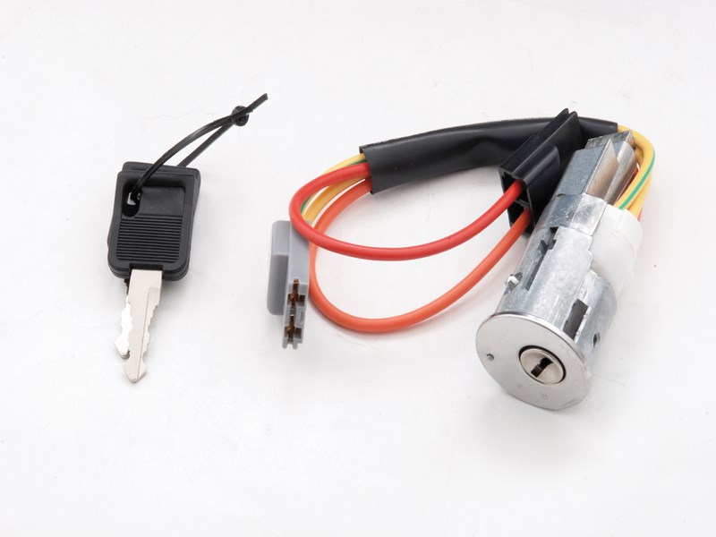 SERRURE DE DEMARREUR DE R21 (86-95) NE72 (77007655333)