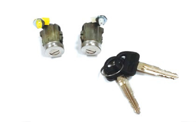 SET DE SERRURES DE PORTE SUZUKI VITARA (89-97) (820060830,  820060831,  820060840,  820060841)