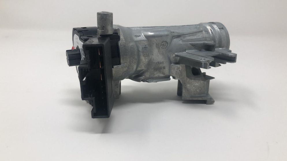 SUPPORT DE DÉMARREUR FABIA, RAPID, IBIZA ET POLO (COMMUTATEUR 6C0905865) - ORIGINALE