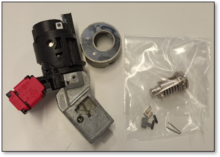 RNLT CLIO IV, KANGOO, FLUENCE, CAPTUR AND MASTER DISASEEMBLED IGNITION LOCK (7701208408, 95507447, 4875000Q0A) VA2 WITHOUT WAFFER - ORIGINAL