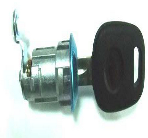 SERRURE DE COFFRE CHEVROLET EPICA