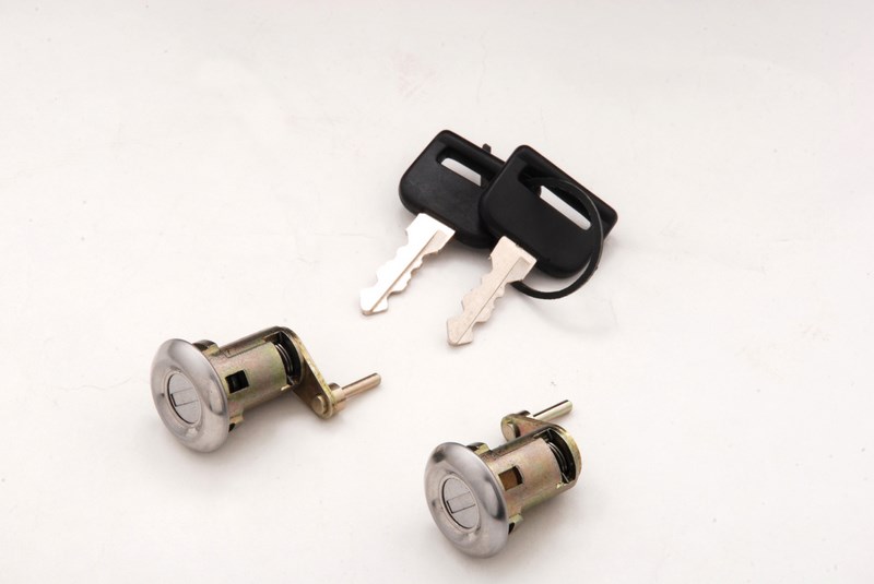 SERRURE DE PORTE C-15/AX/BX PROFIL NEIMAN (9926P6)