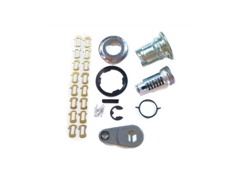 CERRADURA DE PUERTA DACIA LOGAN DESMONTADA + JUEGO DE LAMINILLAS (7701367881)