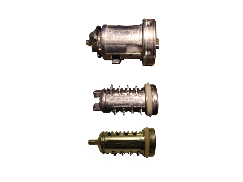 KIT SERRURES  FIAT PUNTO, PANDA, PALIO, DOBLO CLE A VAGUE (DEMARREUR + 1 SERRURE PORTE + FUEL) - ORIGINALE - 