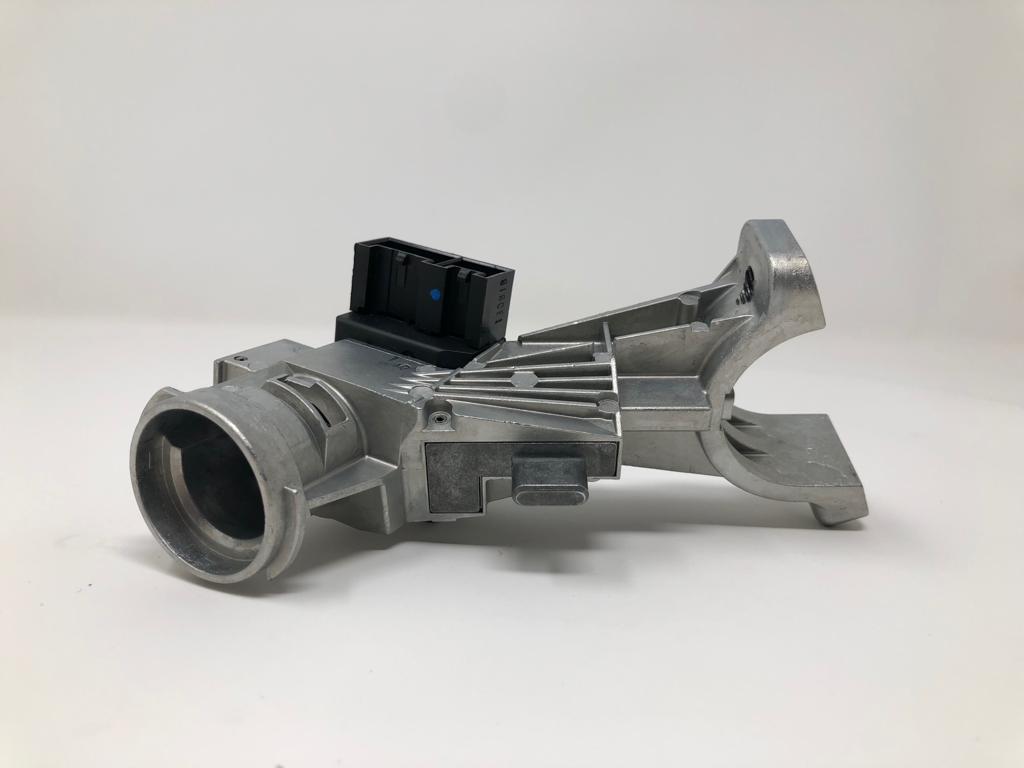 SOPORTE DE ARRANQUE DE IVECO (5801364057) 