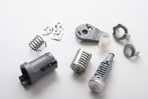[PE83CP01B-AF] SERRURE DE PORTE 307 DEMONTEE + KIT D'INSERTS (9170R4) HU83