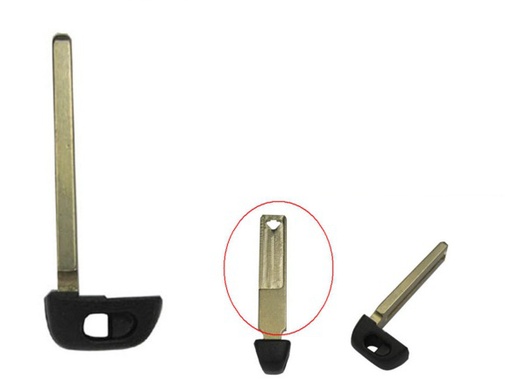 [TO48ES05] EMERGENCY KEY BLADE TOYOTA WITH 2 ASYMMETRIC SIDES